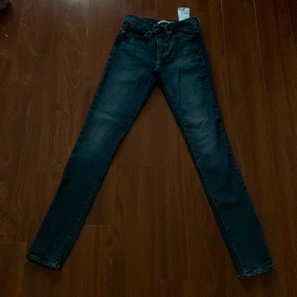 Levi’s 311 jeans